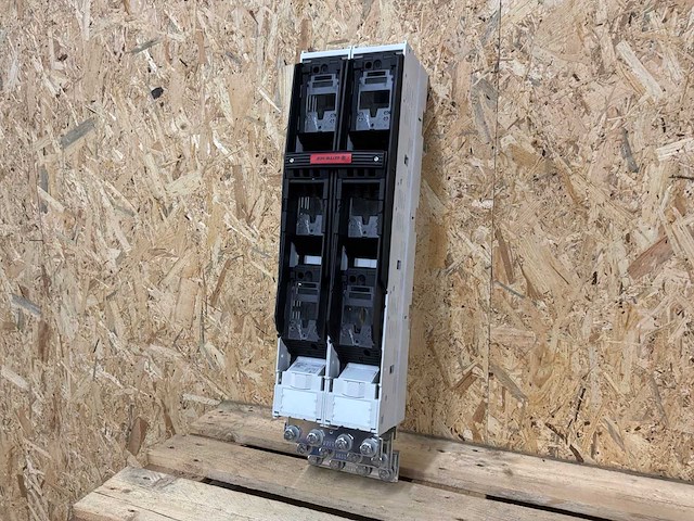 Jean müller sl3-3x6/2000/ha nh-zekeringslastscheidingslijst - afbeelding 1 van  14