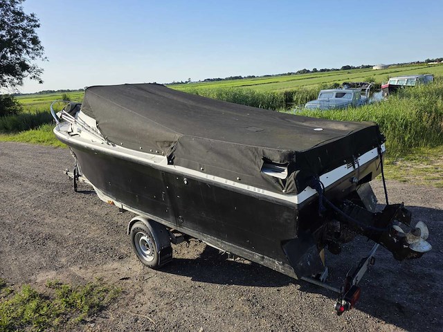 Jeanneau europa - junior luxe + omc v8 210 pk+ - speedboot met trailer - afbeelding 41 van  53