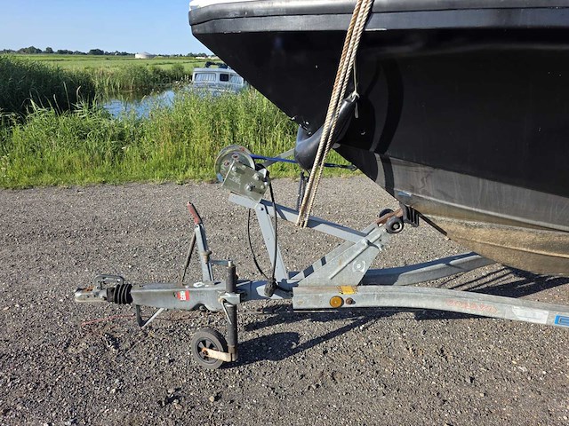Jeanneau europa - junior luxe + omc v8 210 pk+ - speedboot met trailer - afbeelding 52 van  53
