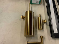 Jee-o toilet garnituur messing - afbeelding 2 van  3