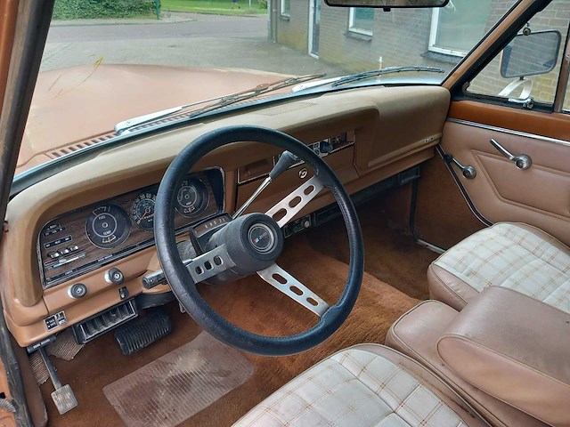Jeep - 1978 - wagoneer - quadrac - personenauto - afbeelding 3 van  12