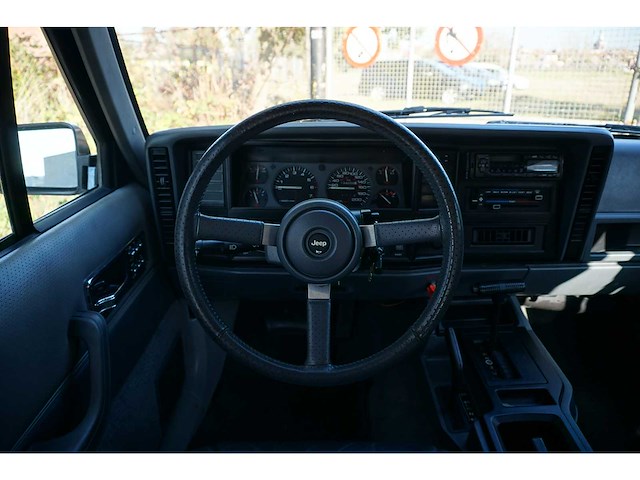 Jeep - 1992 - cherokee - 4.0i s - personenauto - afbeelding 2 van  14