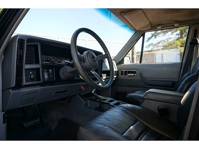 Jeep - 1992 - cherokee - 4.0i s - personenauto - afbeelding 13 van  14
