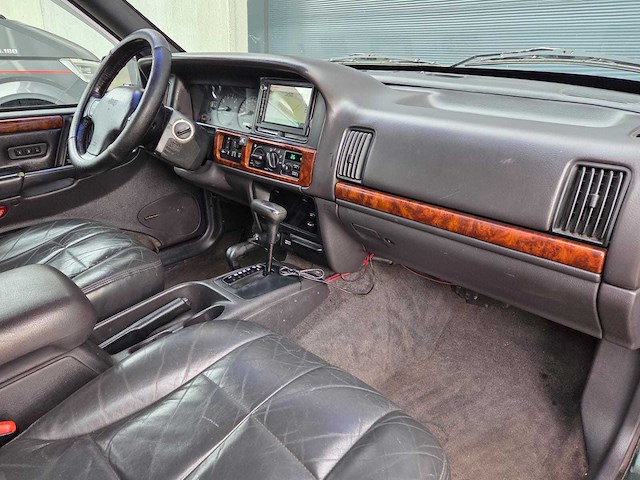 Jeep - 1997 - grand cherokee - 4.0i laredo - 33-bg-dd - afbeelding 20 van  27