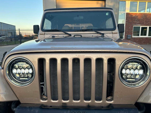 Jeep - 2000 - wrangler - personenauto - afbeelding 22 van  26