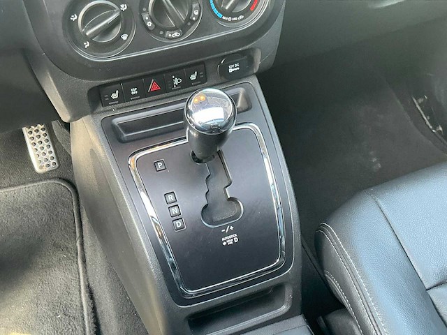 Jeep - 2009 - patriot - 2.4 ltd liberty - personenauto (29-jlh-3) - afbeelding 8 van  22