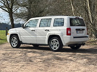 Jeep - 2011 - patriot - personenauto - afbeelding 10 van  12