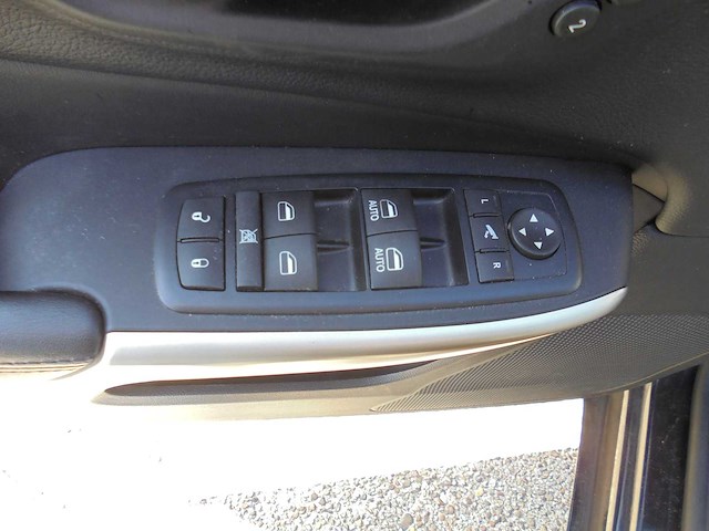 Jeep - 2016 - cherokee - 2.2 overland - nb-409-d - afbeelding 28 van  28