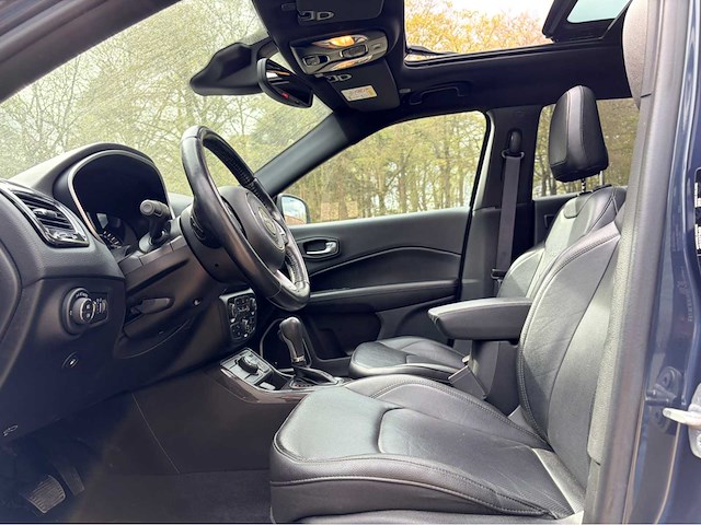 Jeep - 2021 - compass - 4xe 240 hyb. trailh. - personenauto - afbeelding 20 van  21