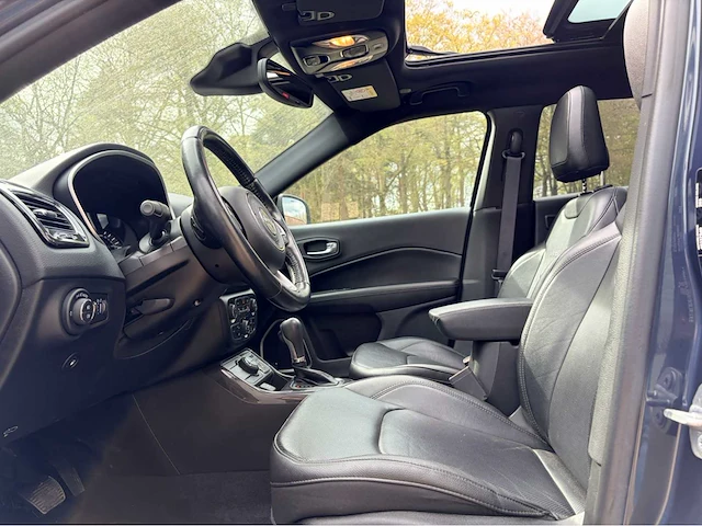Jeep - 2021 - compass - 4xe 240 hyb. trailh. - personenauto - afbeelding 20 van  21