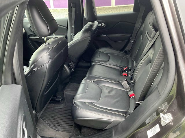 Jeep - cherokee - 2.0 limited - 4x4 - personenauto - 2015 - afbeelding 9 van  26