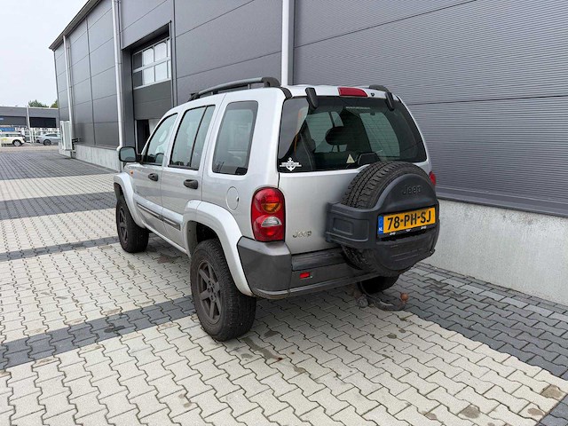 Jeep - cherokee - 3.7i v6 - extreme sp. - personenauto - 2004 - afbeelding 19 van  25