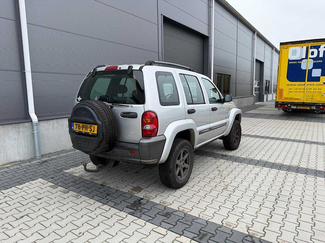 Jeep - cherokee - 3.7i v6 - extreme sp. - personenauto - 2004 - afbeelding 22 van  25