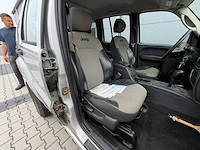 Jeep - cherokee - 3.7i v6 - extreme sp. - personenauto - 2004 - afbeelding 6 van  25