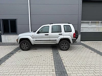 Jeep - cherokee - 3.7i v6 - extreme sp. - personenauto - 2004 - afbeelding 12 van  25
