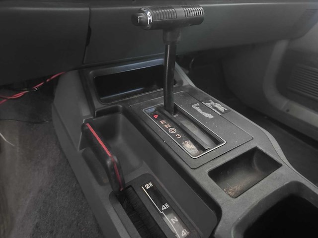 Jeep - cherokee - 4.0 limited automaat- 10-gg-sp- 1989 - afbeelding 13 van  23