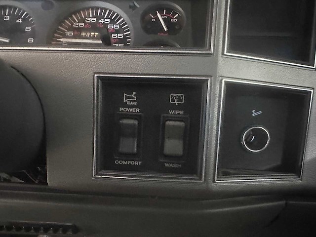 Jeep - cherokee - 4.0 limited automaat- 10-gg-sp- 1989 - afbeelding 14 van  23