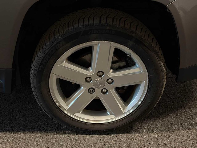 Jeep - compass - 2.4 limited 4wd 27-sxk-2 2012 iaw - afbeelding 14 van  22