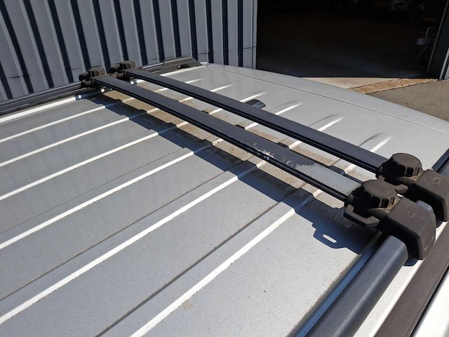 Jeep - grand cherokee - 4.7 v8 laredo - car - 2006 - afbeelding 3 van  31