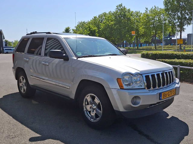 Jeep - grand cherokee - 4.7 v8 laredo - car - 2006 - afbeelding 12 van  31