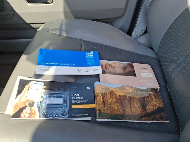 Jeep - grand cherokee - 4.7 v8 laredo - car - 2006 - afbeelding 4 van  23