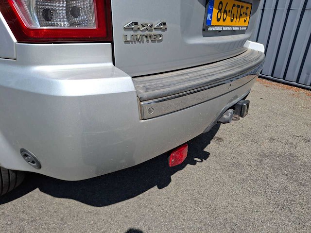 Jeep - grand cherokee - 4.7 v8 laredo - car - 2006 - afbeelding 19 van  23