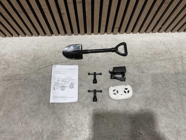 Jeep - hj103 donker groen - speelgoed - afbeelding 28 van  52