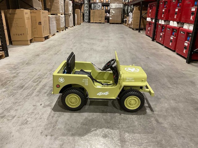 Jeep - hj103 licht groen - speelgoed - afbeelding 45 van  51