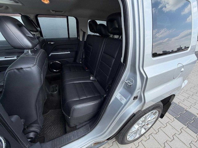 Jeep - patriot - 2.4 limited personenauto - 2008 - afbeelding 1 van  8