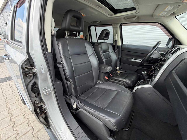 Jeep - patriot - 2.4 limited personenauto - 2008 - afbeelding 2 van  8