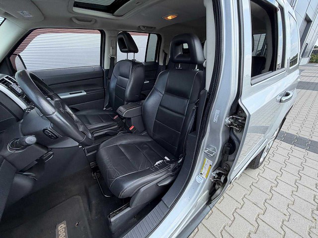 Jeep - patriot - 2.4 limited personenauto - 2008 - afbeelding 8 van  8