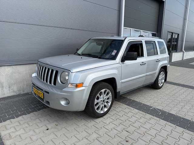 Jeep - patriot - 2.4 limited personenauto - 2008 - afbeelding 1 van  15