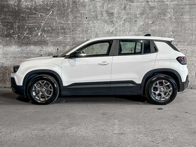 Jeep avenger longitude 54kwh 156pk 2023 (origineel-nl) 45.441 km, x-418-nn - afbeelding 10 van  47
