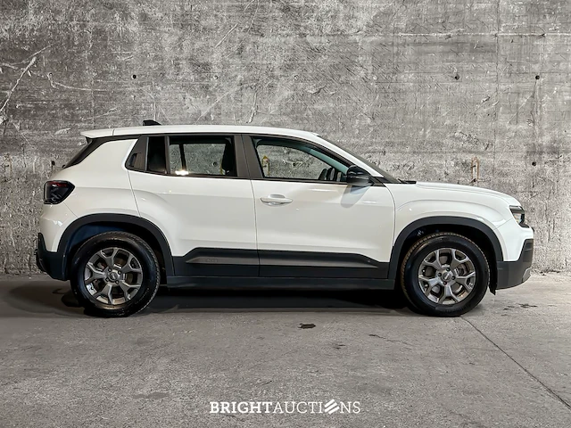 Jeep avenger longitude 54kwh 156pk 2023 (origineel-nl) 45.441 km, x-418-nn - afbeelding 3 van  46
