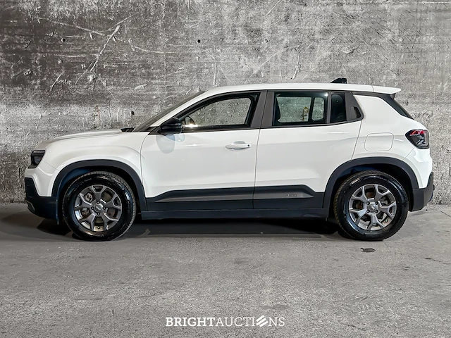 Jeep avenger longitude 54kwh 156pk 2023 (origineel-nl) 45.441 km, x-418-nn - afbeelding 10 van  46