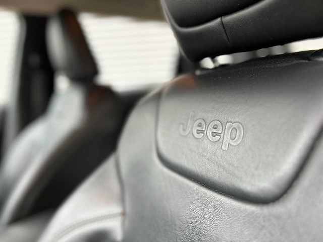 Jeep cherokee 2.0 longtitude; rd-144-v - afbeelding 25 van  29