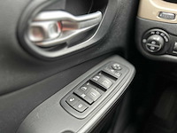 Jeep cherokee 2.0 longtitude; rd-144-v - afbeelding 28 van  29