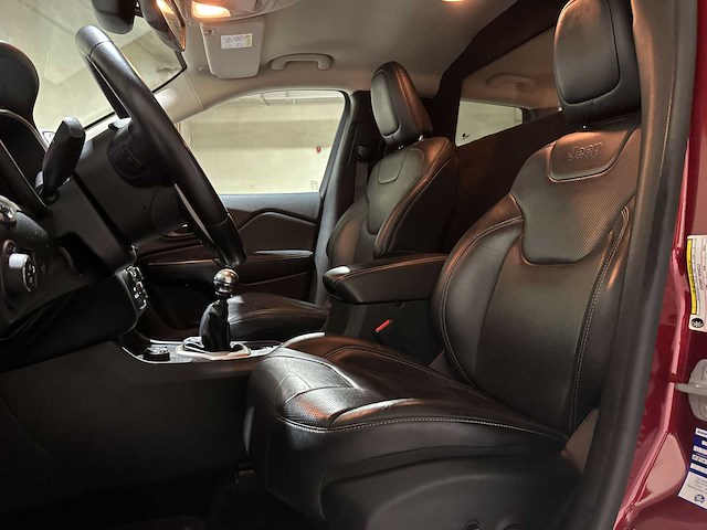 Jeep cherokee 2.0 multijet limited 4x4 140pk 2015 (origineel-nl), vs-938-r bedrijfswagen - afbeelding 24 van  50