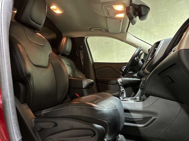 Jeep cherokee 2.0 multijet limited 4x4 140pk 2015 (origineel-nl), vs-938-r bedrijfswagen - afbeelding 31 van  50