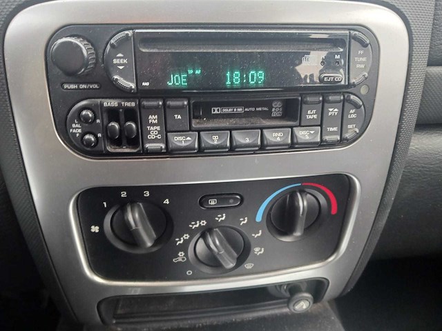 Jeep cherokee 2.8 4x4 automaat, 63-bp-vz - afbeelding 4 van  29