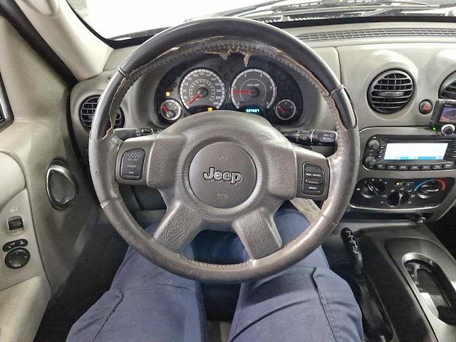 Jeep cherokee 2.8 crd renegade , 89-rb-sf - afbeelding 17 van  19