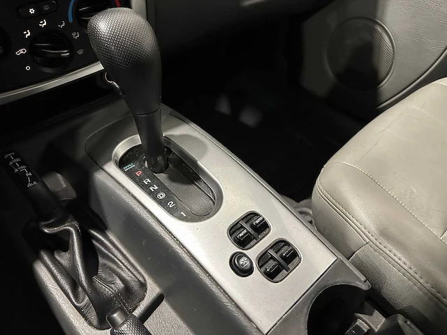Jeep cherokee 3.7i v6 automaat laredo 08-pz-sr - afbeelding 8 van  21