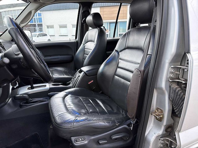 Jeep cherokee 3.7i v6 limited | 09-lz-vk i - afbeelding 23 van  35