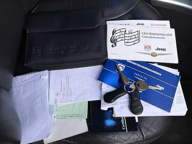 Jeep cherokee 3.7i v6 limited | 09-lz-vk i - afbeelding 19 van  31