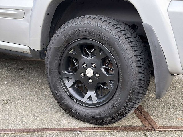 Jeep cherokee 3.7i v6 limited | 09-lz-vk i - afbeelding 28 van  35