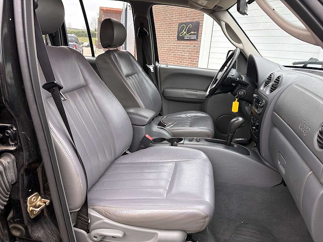 Jeep cherokee 3.7i v6 sport plus | 64-rg-ld i - afbeelding 20 van  30