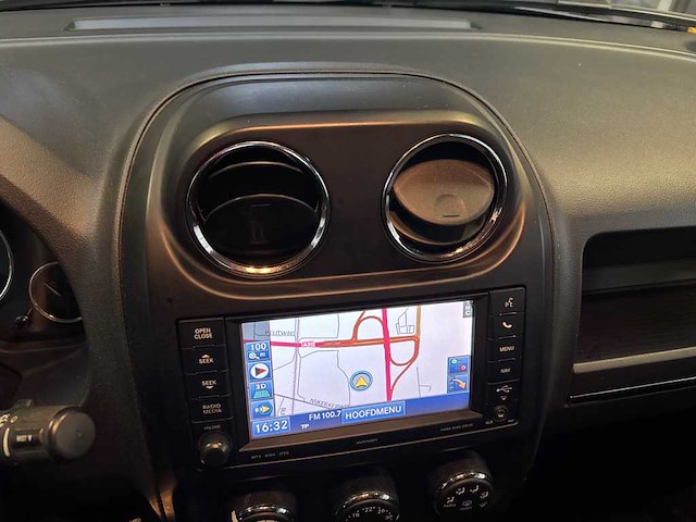 Jeep compass 2.0 limited; 38-zpb-8 - afbeelding 2 van  14