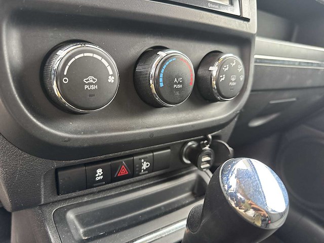 Jeep compass 2.4 sport 4wd 2012 | 57-thn-2 - afbeelding 16 van  27