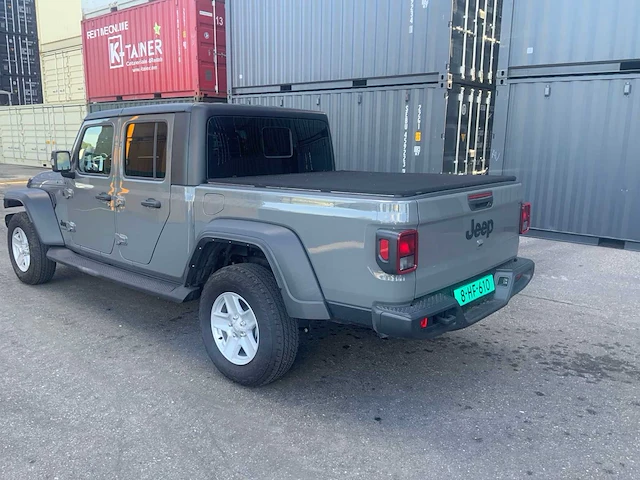 Jeep gladiator - 2025 - sport pick-up - 3.6 benzine - personenauto - afbeelding 21 van  25