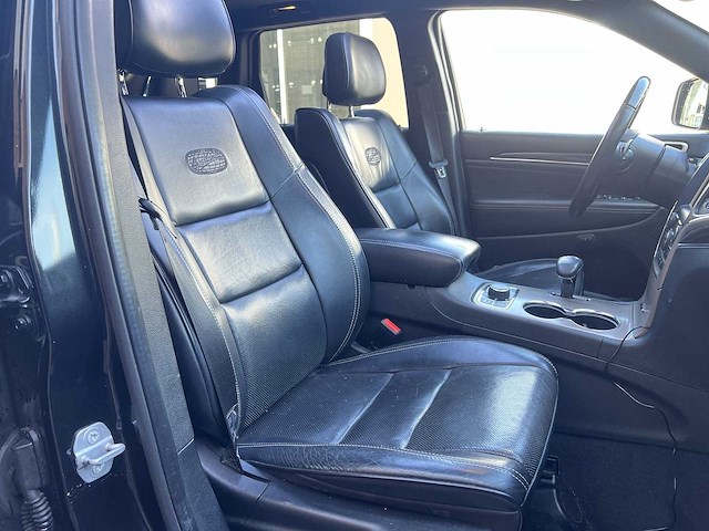 Jeep grand cherokee 3.0 crd overl summit 2015 | hj-946-b - afbeelding 25 van  32